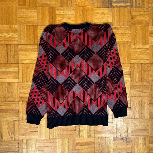 Steel Red, Black and Gray Sweater XL Men’s - Picture 4 of 6